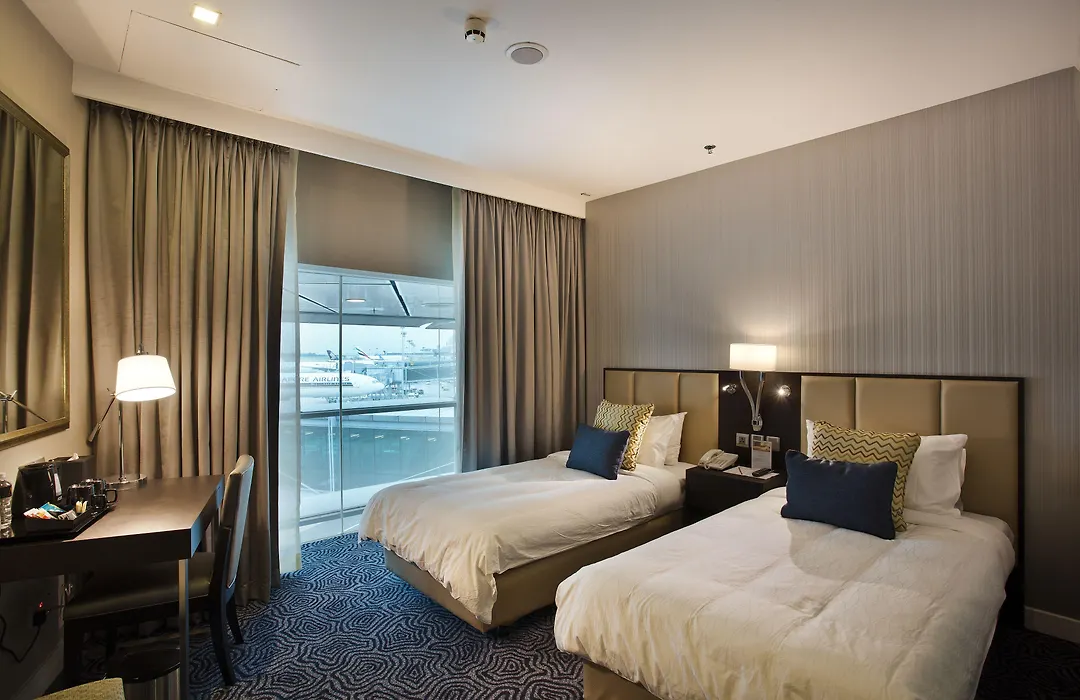 Ambassador Transit Hotel - Terminal 3-1
