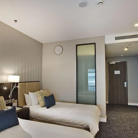 Ambassador Transit Hotel - Terminal 3-3